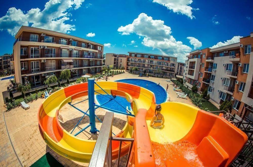 Holiday Fort Golf Club Сонячний Берег Екстер'єр фото
