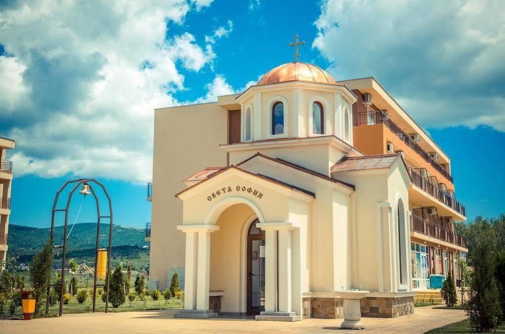 Holiday Fort Golf Club Сонячний Берег Екстер'єр фото